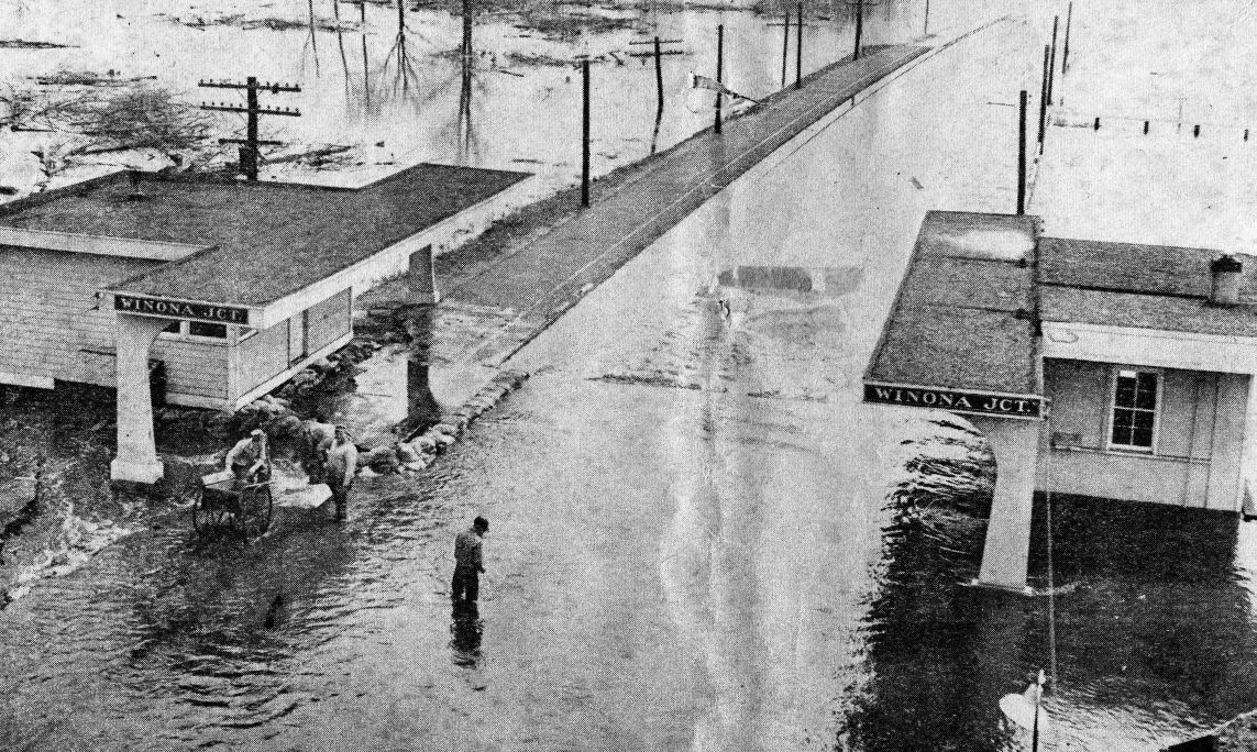 Pieces of the Past - 1965 Flood 02 10